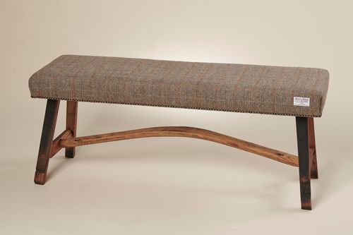 Tun - Harris tweed bench